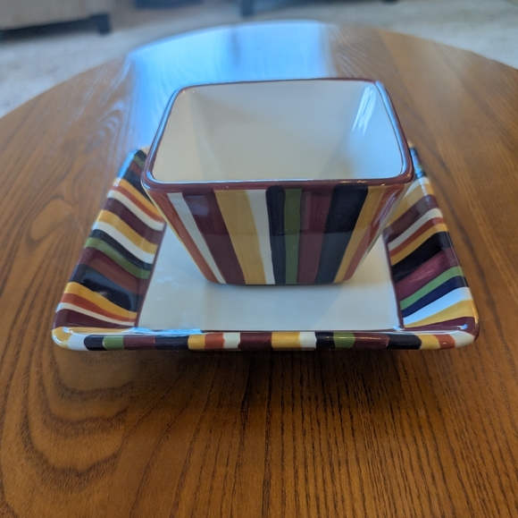 The Pampered Chef Other - Pampered Chef Striped Serving Bowl and Plate Set